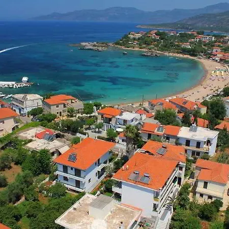 Hotel Nikas &