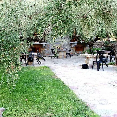 Hotel Nikas & 2*