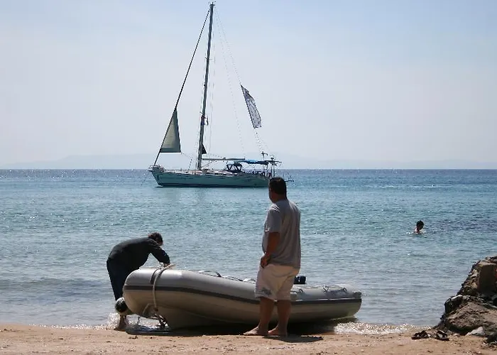 Nikas & Hotel Stoúpa